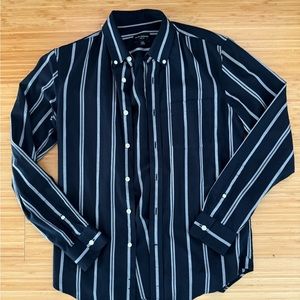 Club Monaco Long Sleeve Button Down